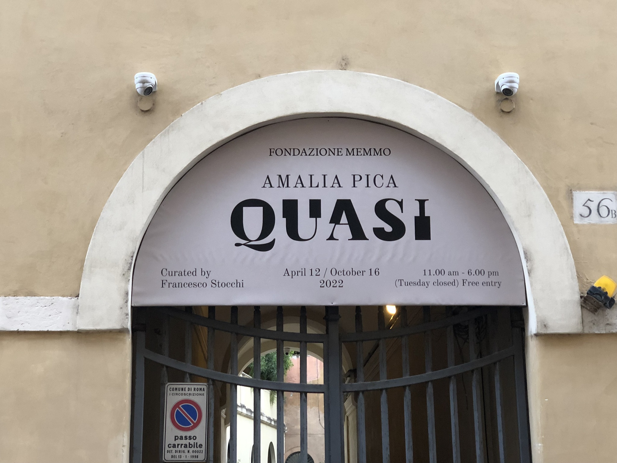 Typografie in t wild: handgemaakte lettervormen (?), Rome
